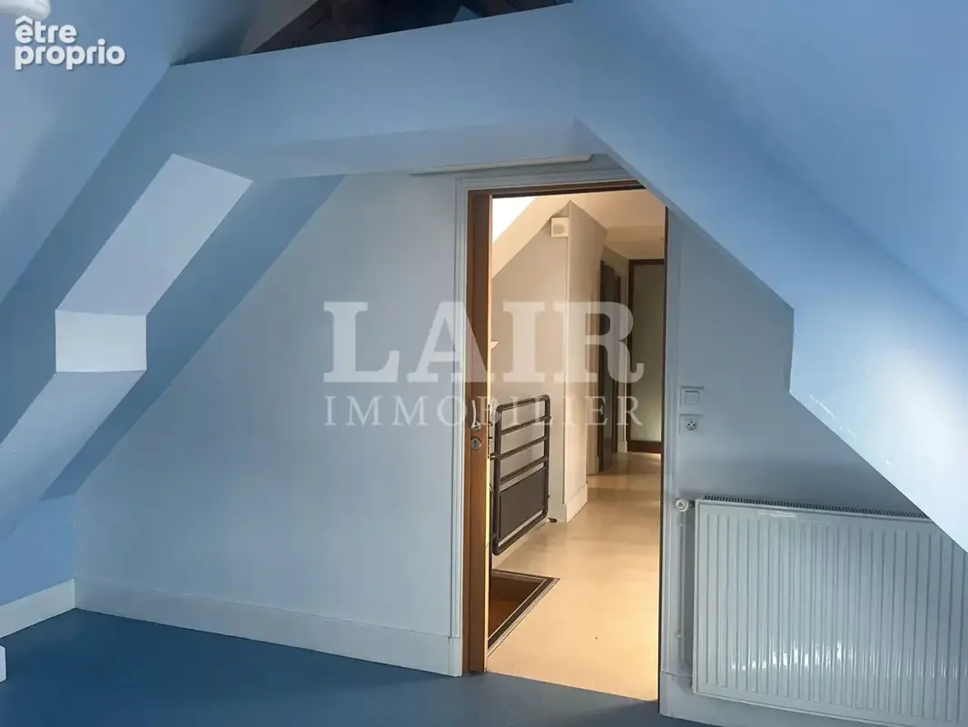 Bel immeuble de caractère à vendre au coeur de Mamers - Réf 15644 - photo 7