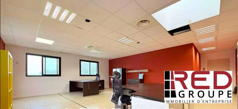 Commerce à EGUILLES