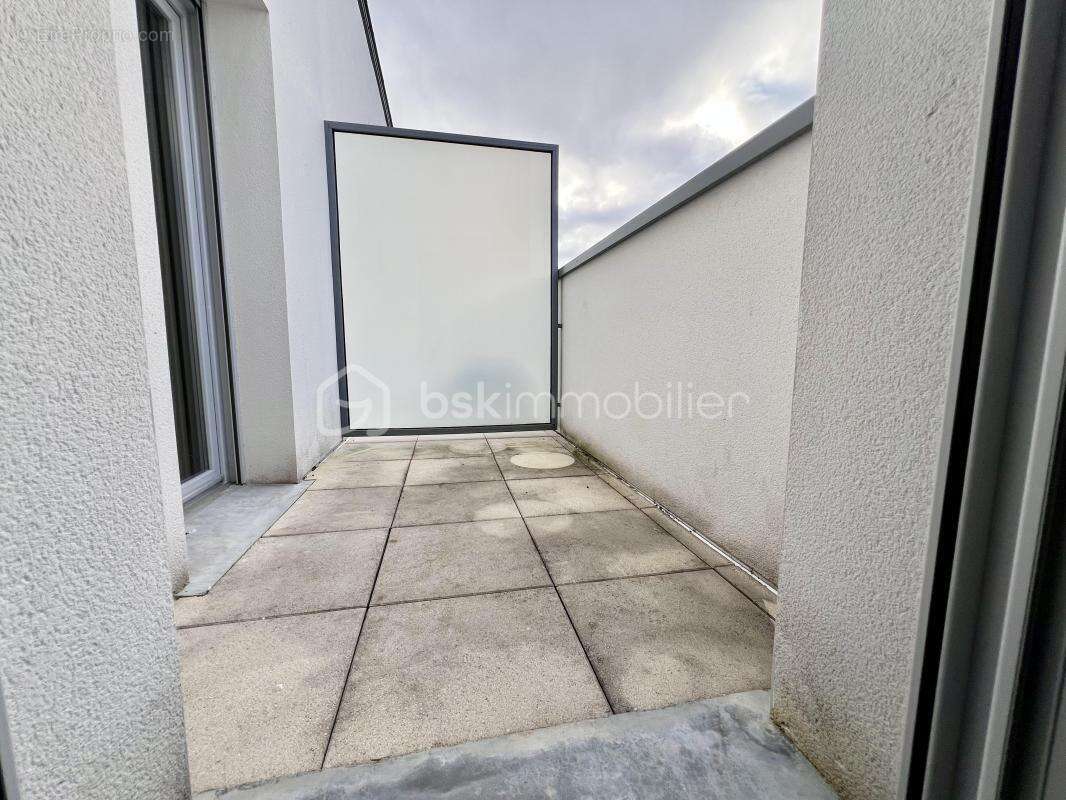 Appartement à BEZANNES