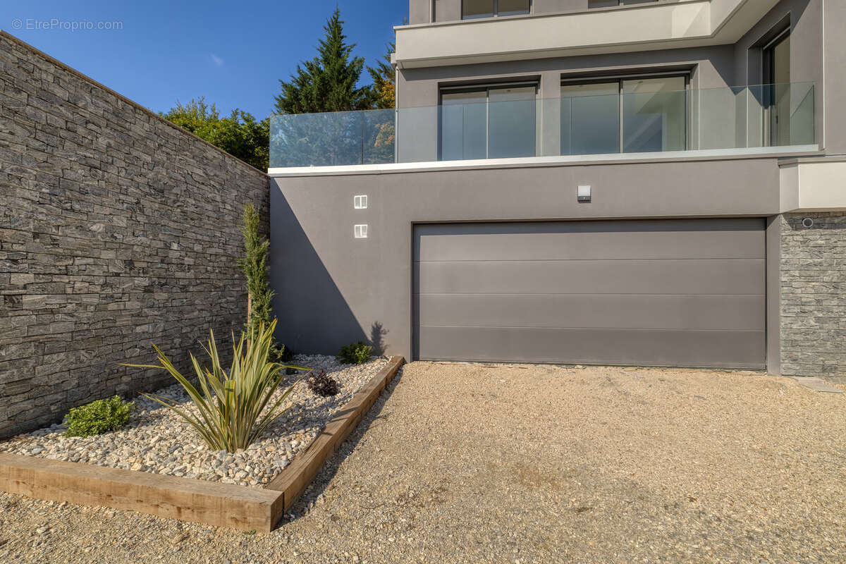 Maison à SAINT-ALBAN-LEYSSE