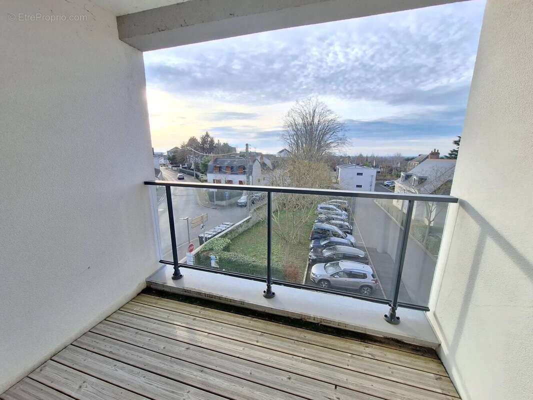 Appartement à MONTLOUIS-SUR-LOIRE