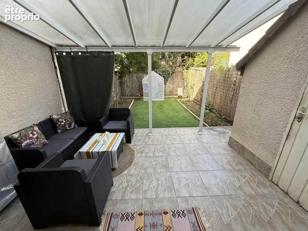 - Maison située sur un secteur recherché proche Hôtel de Ville - - photo 2