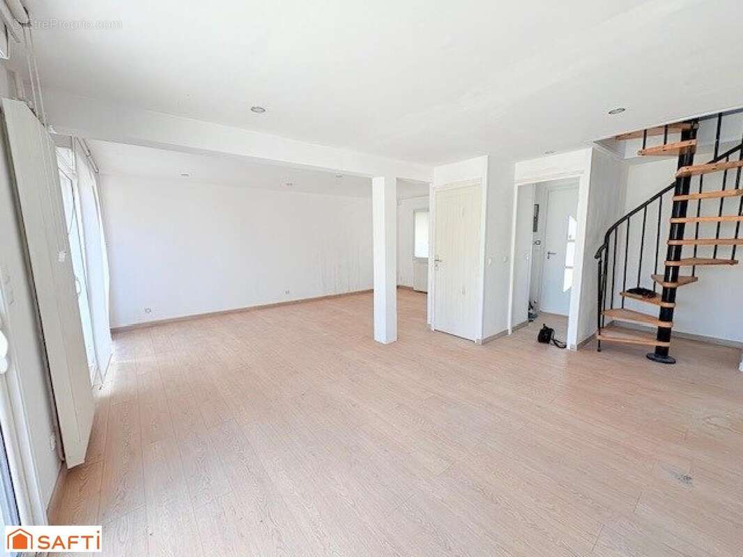 Photo 2 - Maison à MARLY