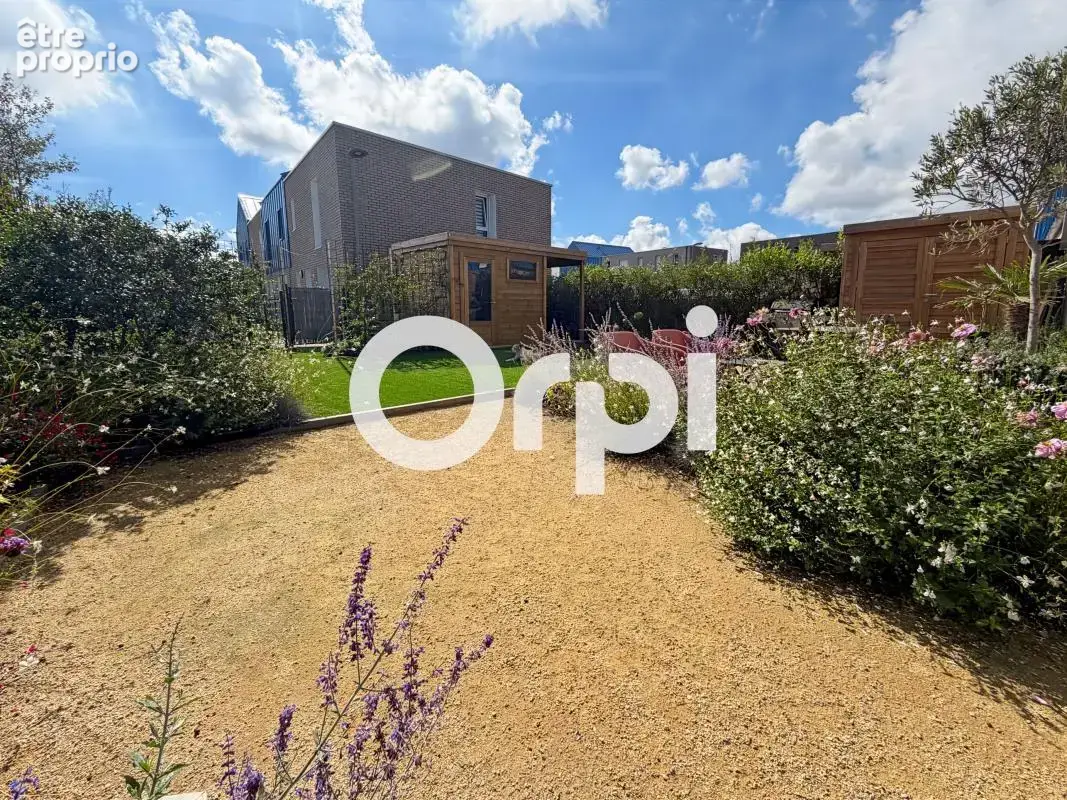 Maison semi individuelle, 4 chambres, jardin et place de parking privative à Dunkerque (59140) - photo 14