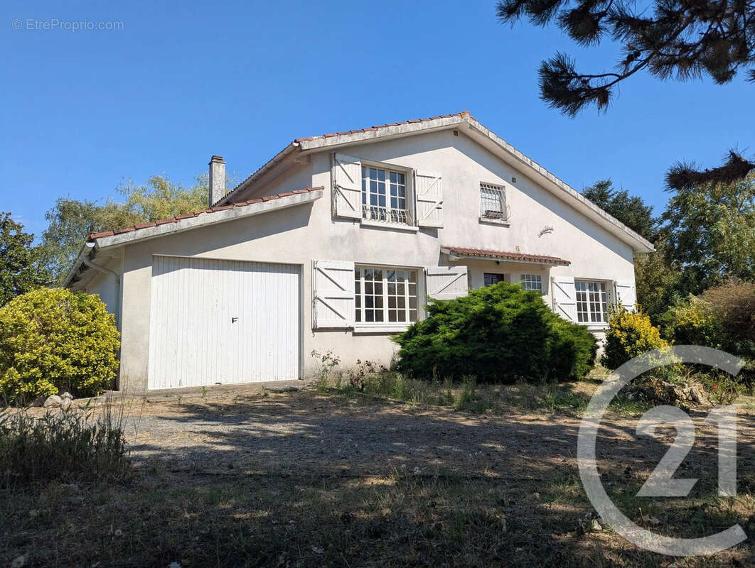 Maison 157 m² à Gaillac  - photo 2
