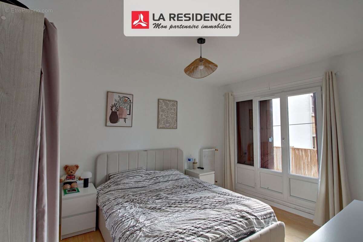 Appartement à LES MUREAUX
