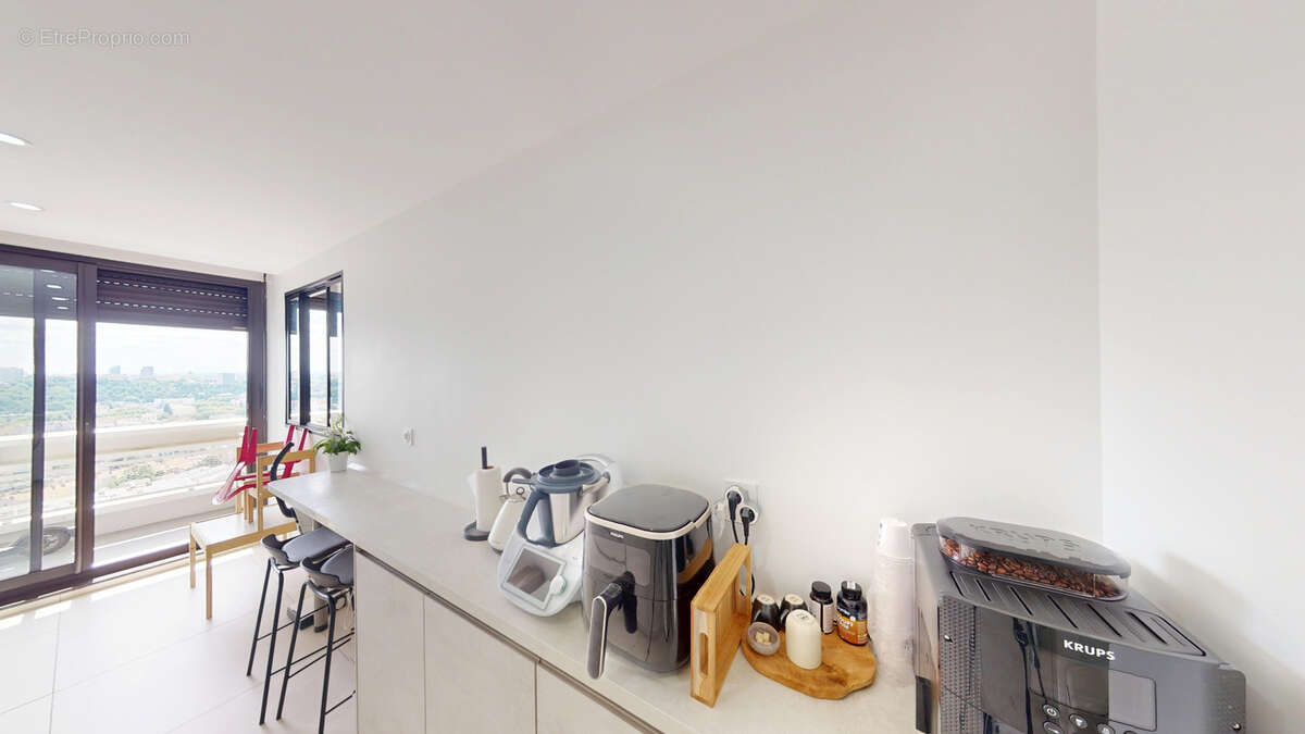 Appartement à LYON-9E
