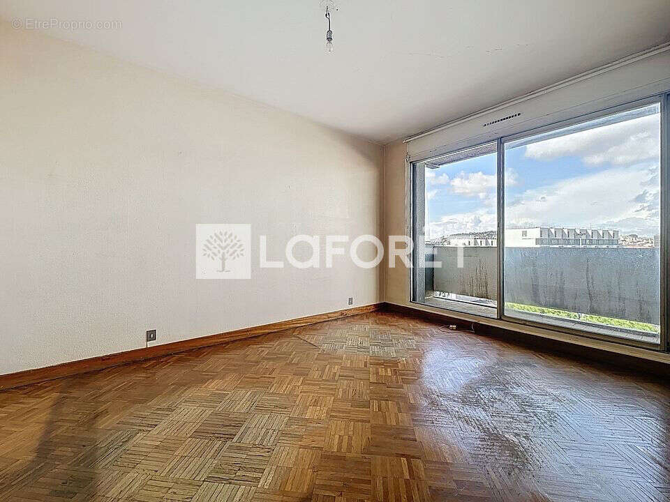 Appartement Marseille 4 pièce(s) 96 m2 - photo 5