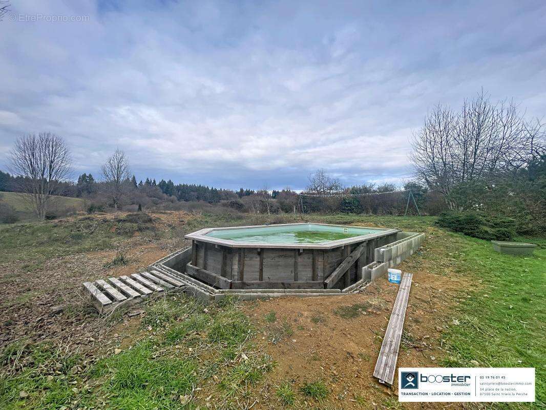 Maison à CHATEAU-CHERVIX