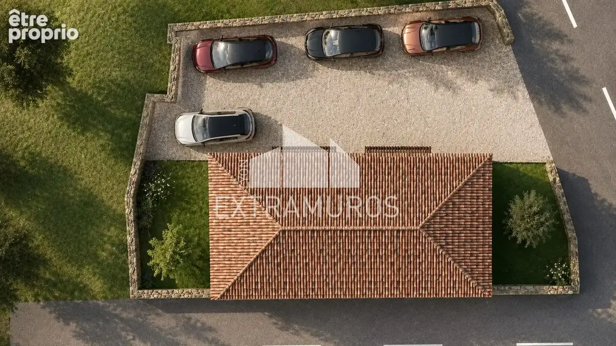 Maison avec extérieur et stationnement - Centre bourg - photo 2