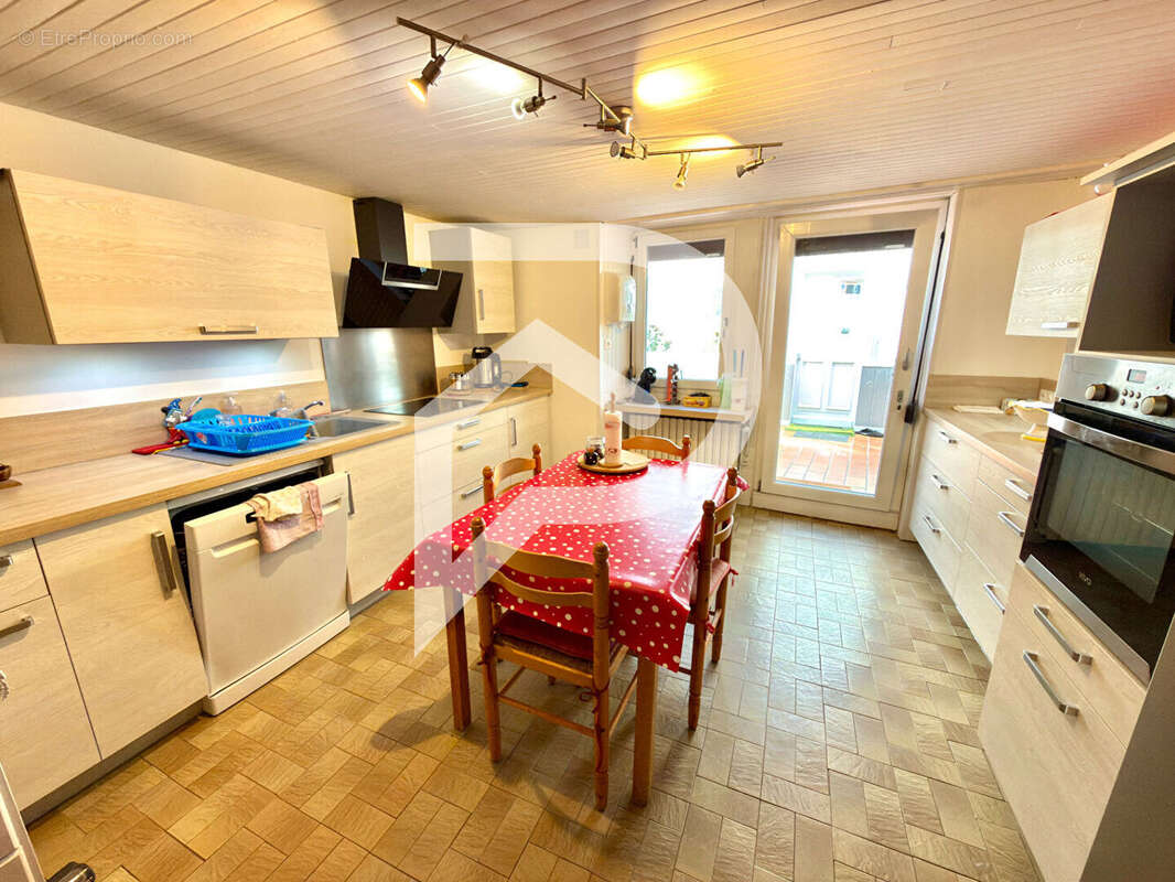 Maison à FAYL-BILLOT