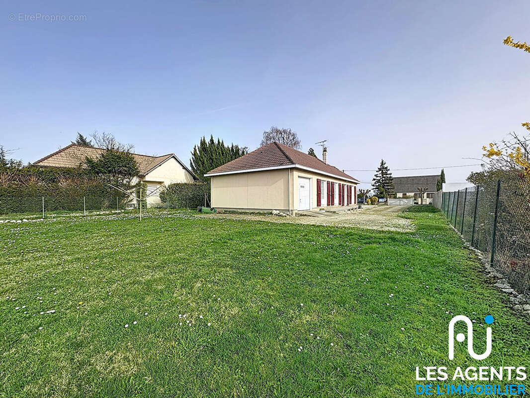 Maison à MEUNG-SUR-LOIRE