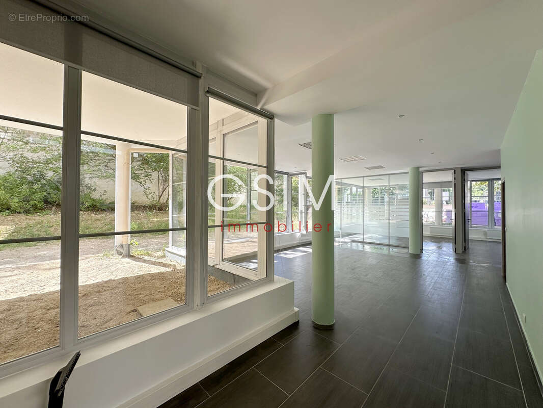 100 m2 de bureaux avec 218 m2 de jardin - photo 3