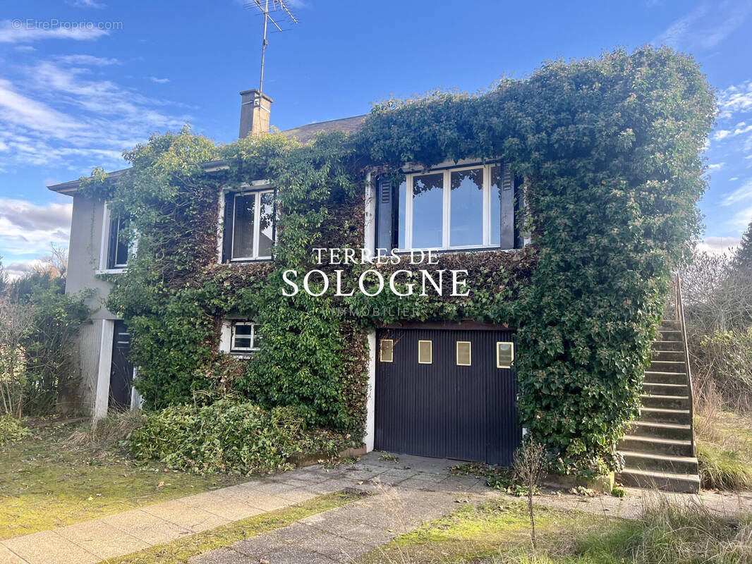 Maison à NOUAN-LE-FUZELIER