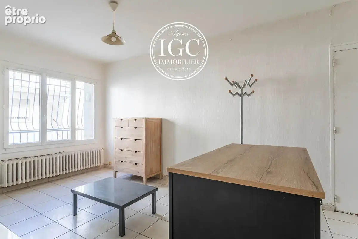 Appartement type 2 - 28.41 m² - martigues jonquiere - centre ville - photo 2