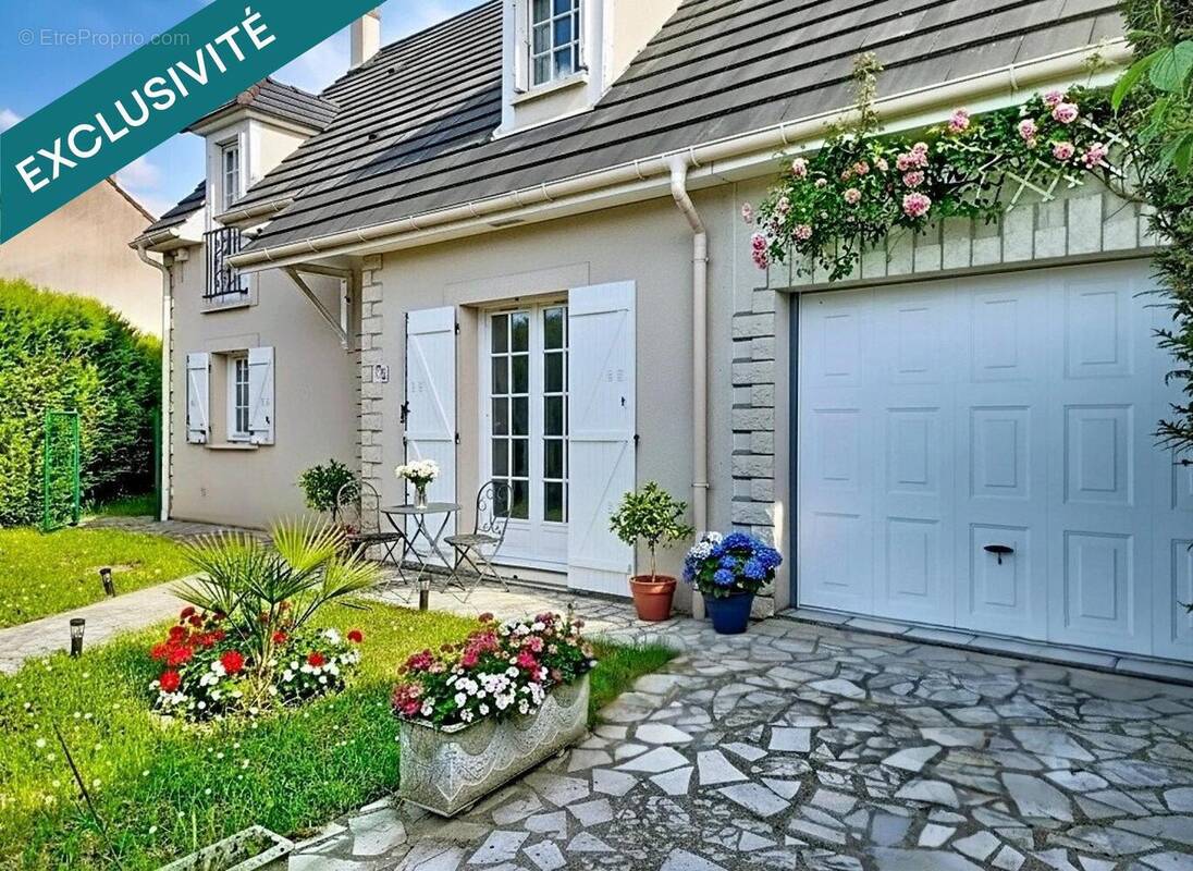Photo 1 - Maison à PONTAULT-COMBAULT