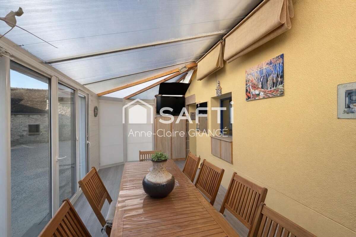 Maison 188 m² à Asse-Le-Boisne  - photo 8