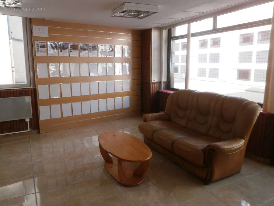 Terrain a batir 778 m2 viabiliser et securiser - photo 8