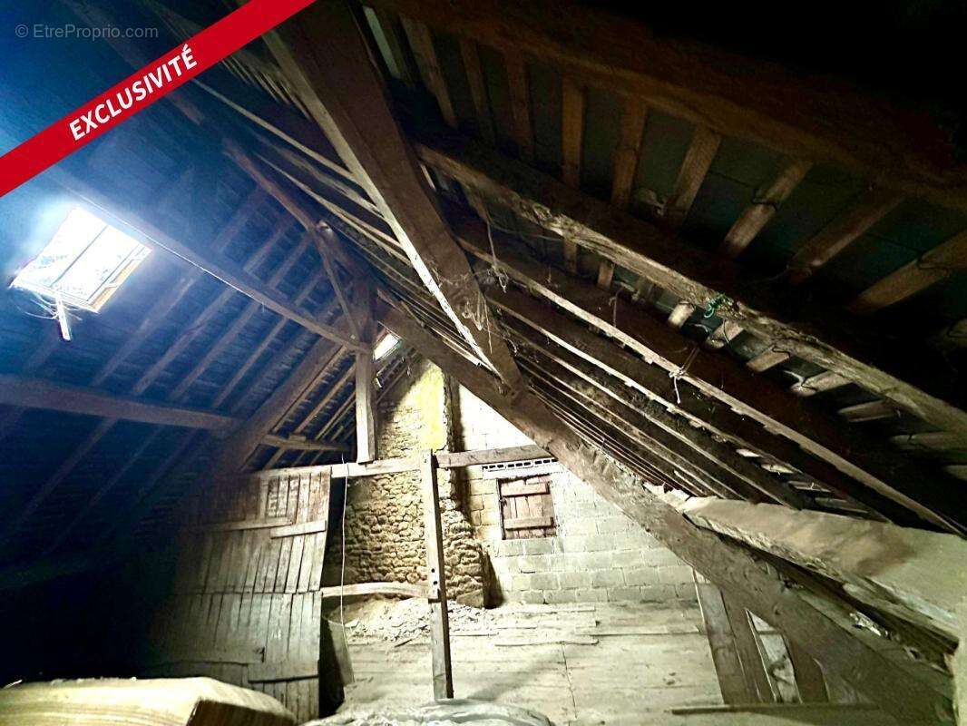 Maison à MORTAIN
