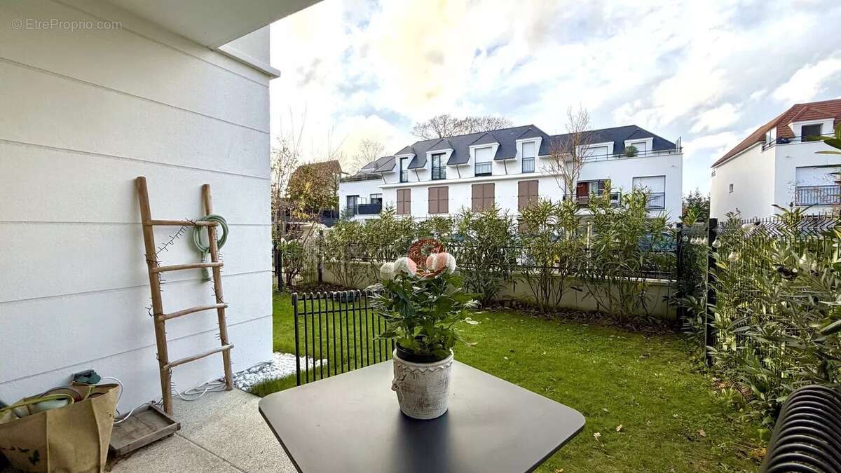 Appartement à VILLEMOMBLE