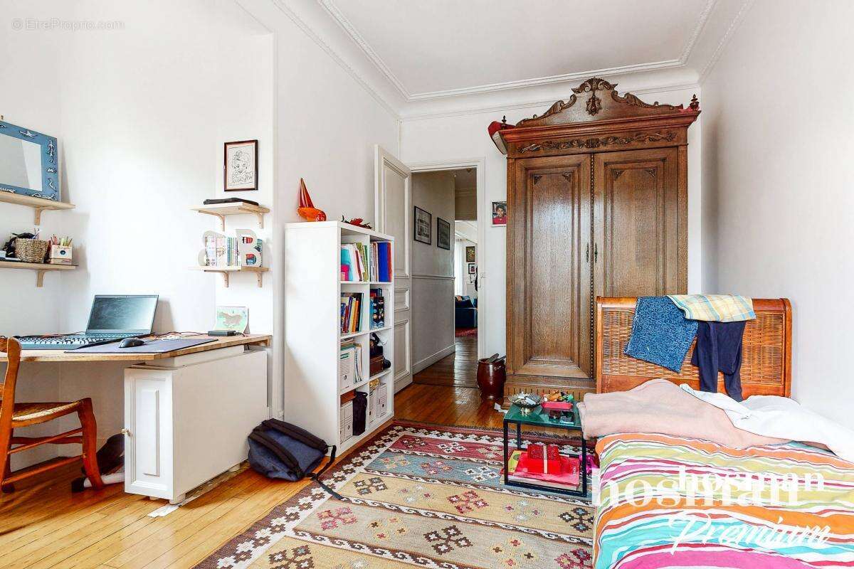 Appartement à PARIS-10E