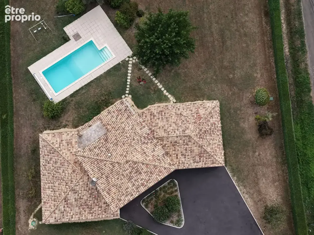 A vendre Maison Montauban 82 , 5 chambres, piscine , jardin et double garage - photo 15