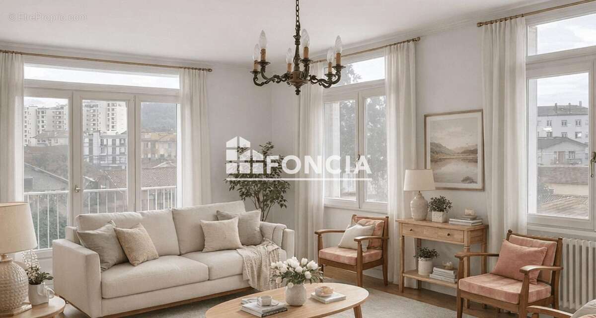 Appartement à ROUSSILLON
