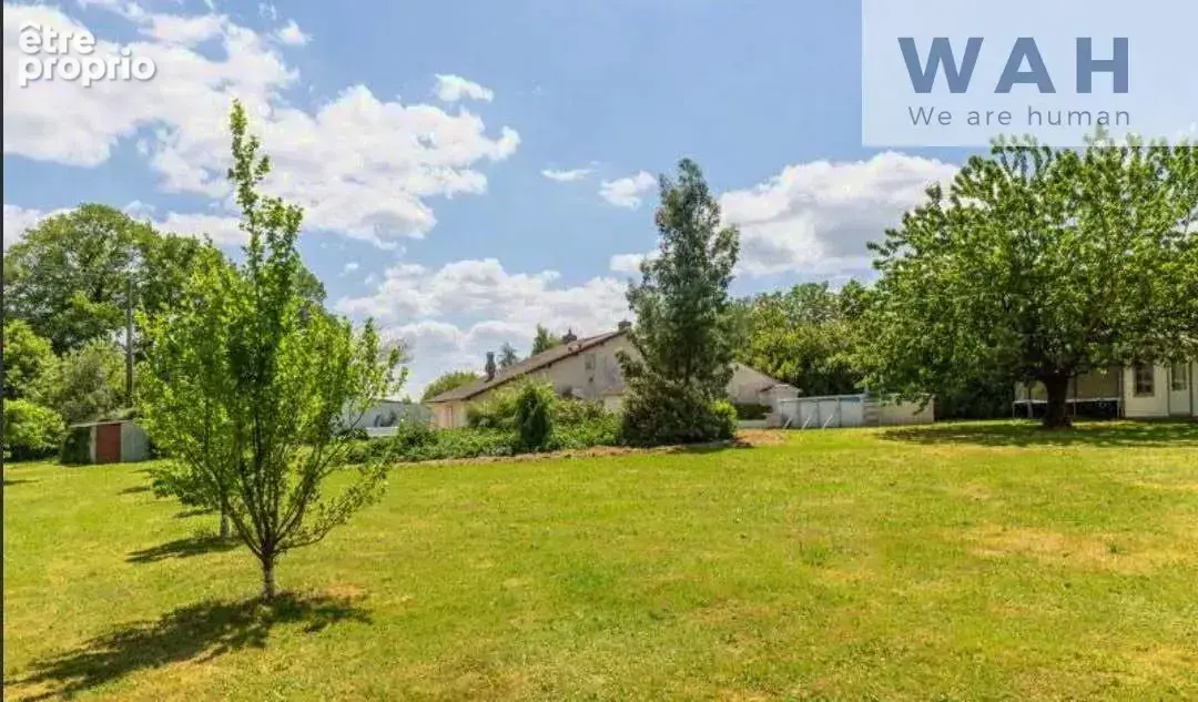 À vendre   Maison rénovée T4 avec dépendances et vaste terra - photo 2
