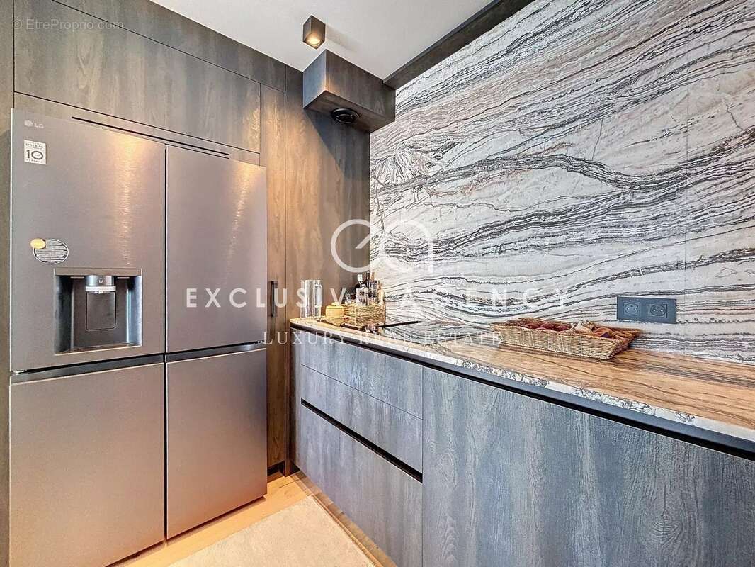 Appartement à VALLAURIS