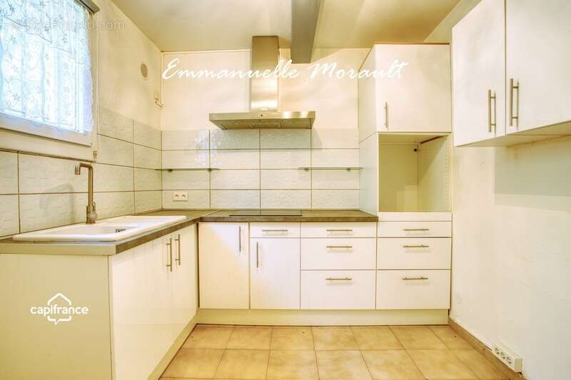 Maison à BAGNOLS-EN-FORET