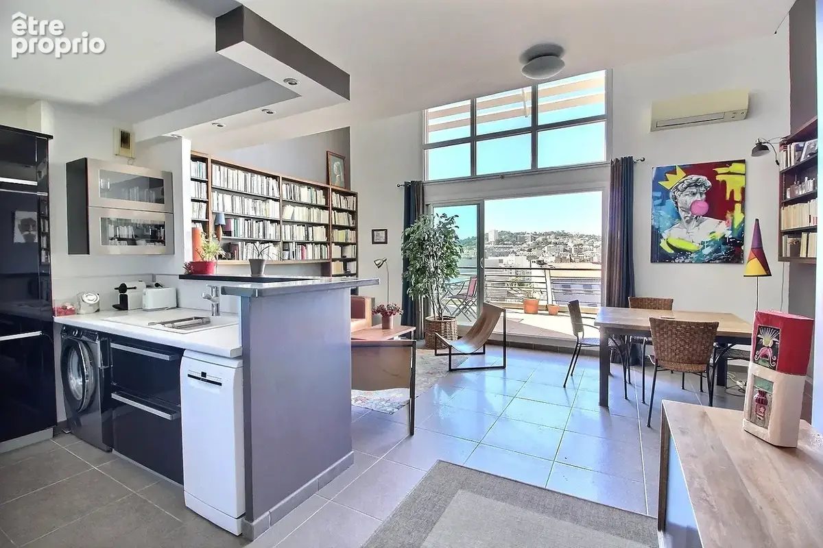 Superbe appartement dernier étage terrasse et vue - photo 2