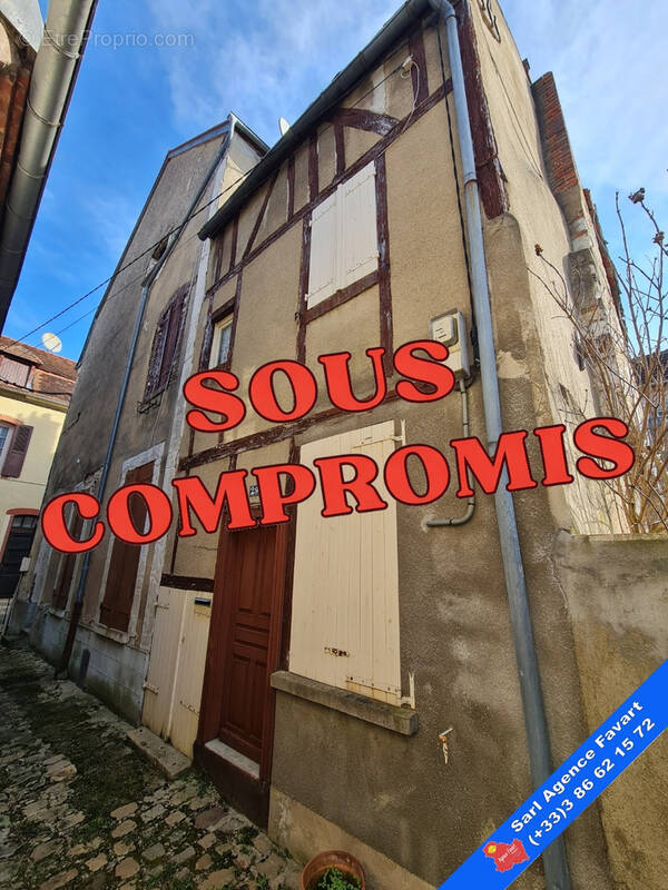 Maison à JOIGNY