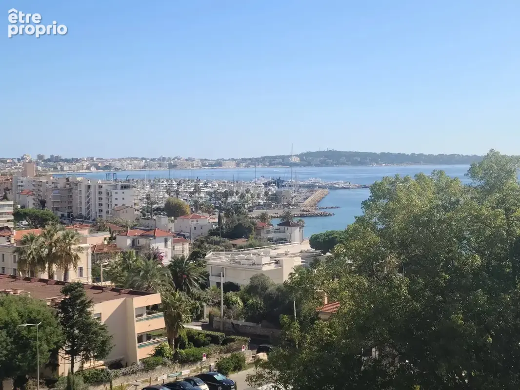 Photo Appartement à Vallauris au prix de 189 000€