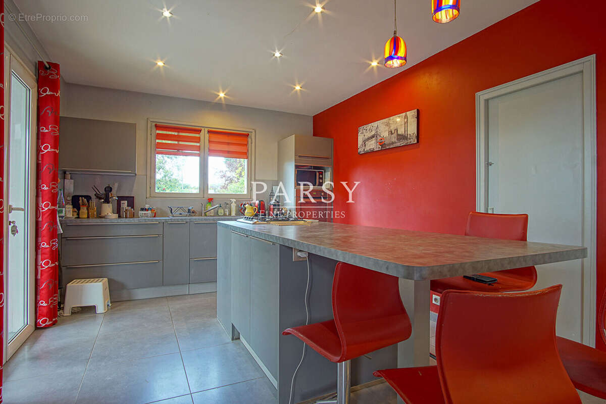 Maison à GUJAN-MESTRAS