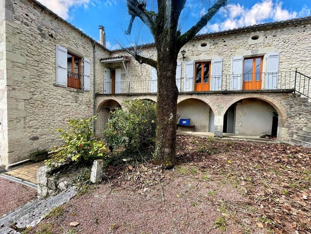 Appartement à XAINTRAILLES