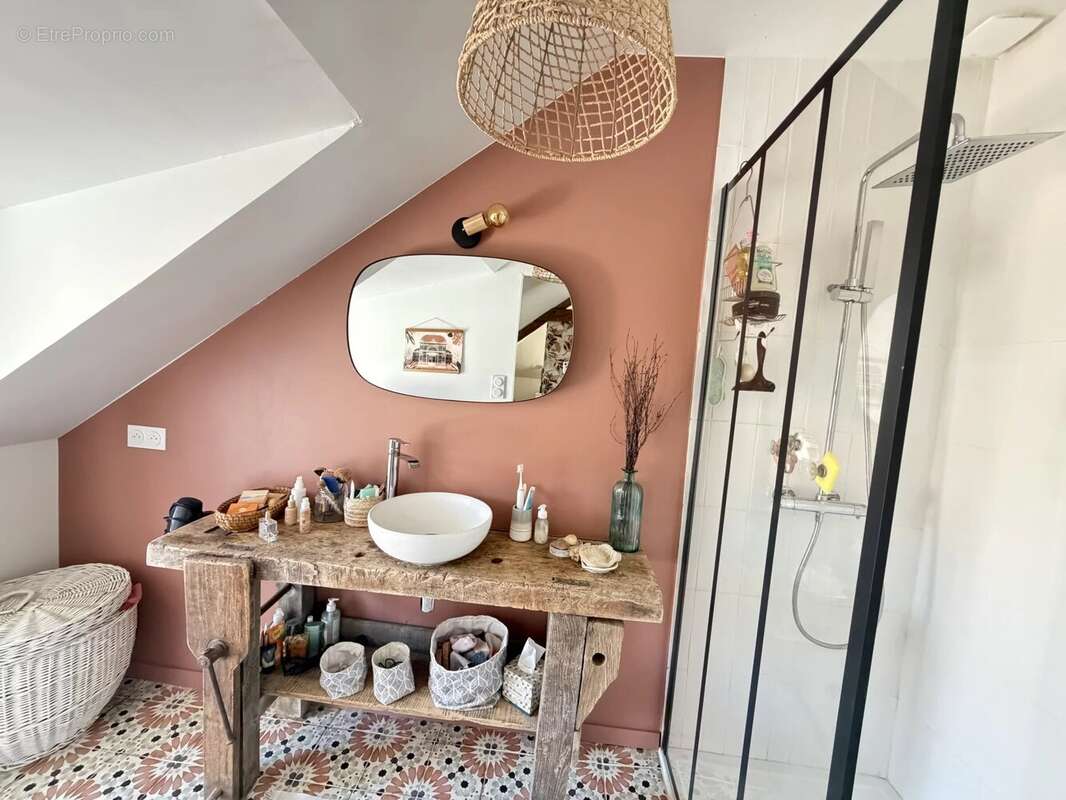 Maison à MONTBERT