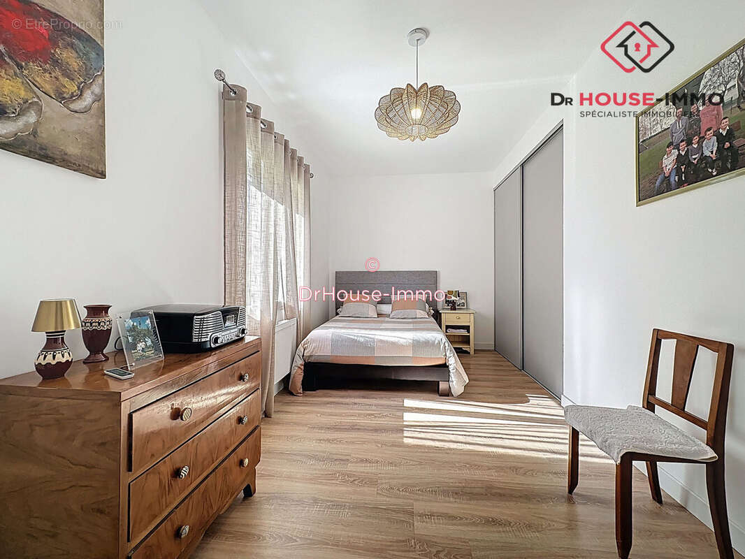 Maison à SAINT-ASTIER