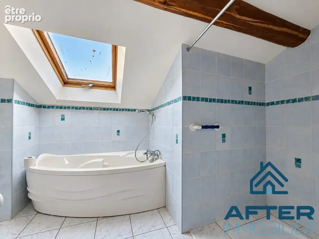 Maison 5 pièces 186 m² à vendre à Mont-Saint-Martin (54350) - photo 7