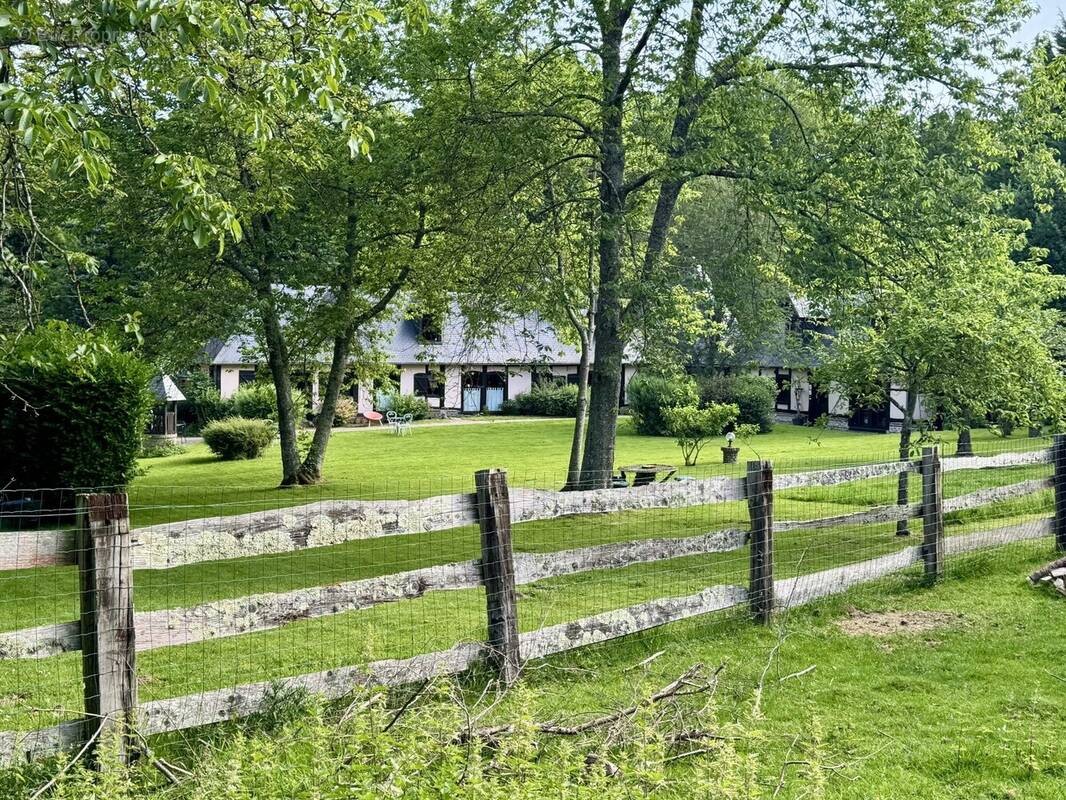 Maison à SAINT-HELLIER