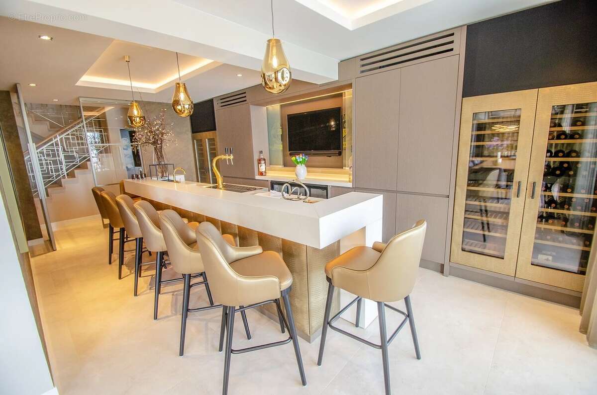 Maison à THEOULE-SUR-MER