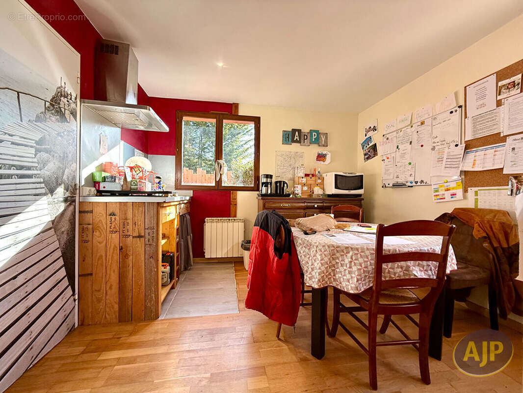 Maison à SAINTE-PAZANNE