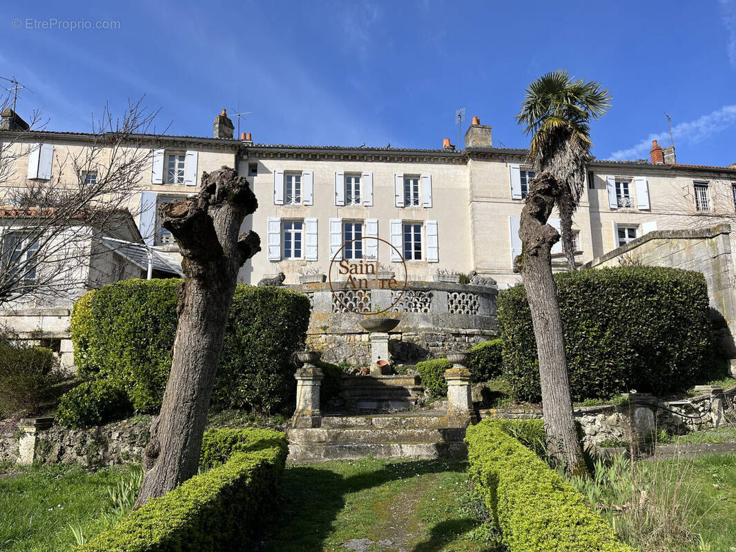 Maison à ANGOULEME