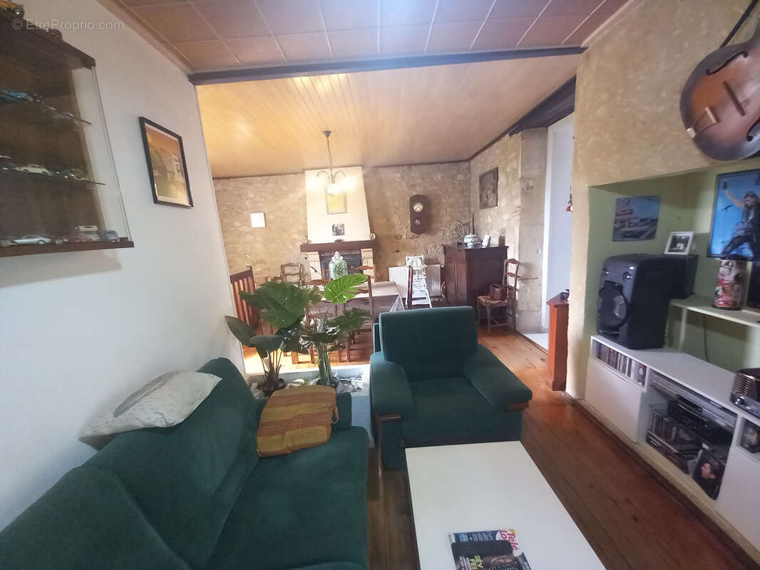 Maison à GREZELS