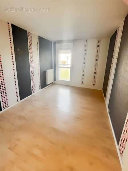 Appartement à EXINCOURT