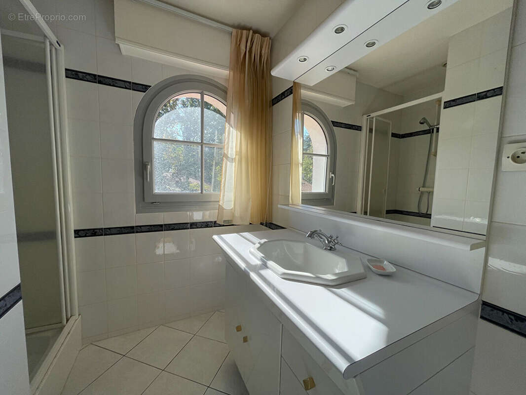 Maison à BASSE-GOULAINE