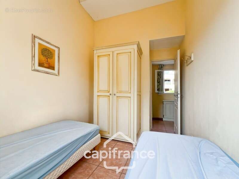 DOMAINE DE PONT ROYAL – Bastidon climatisé de 44 m², ravalé et parfaitement entretenu, avec jardin, 2 chambres et place de parki - photo 23