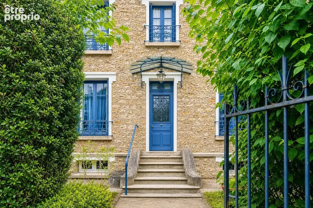 Charmante maison en meulière de 6 pièces avec jardin arboré - photo 3