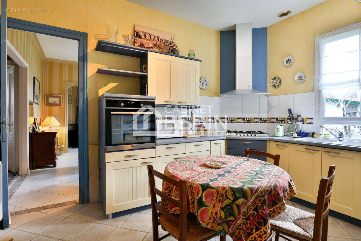 Maison à GUJAN-MESTRAS