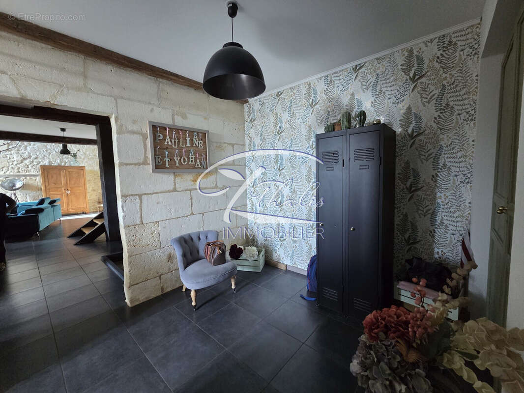 Maison à VILLEGOUGE