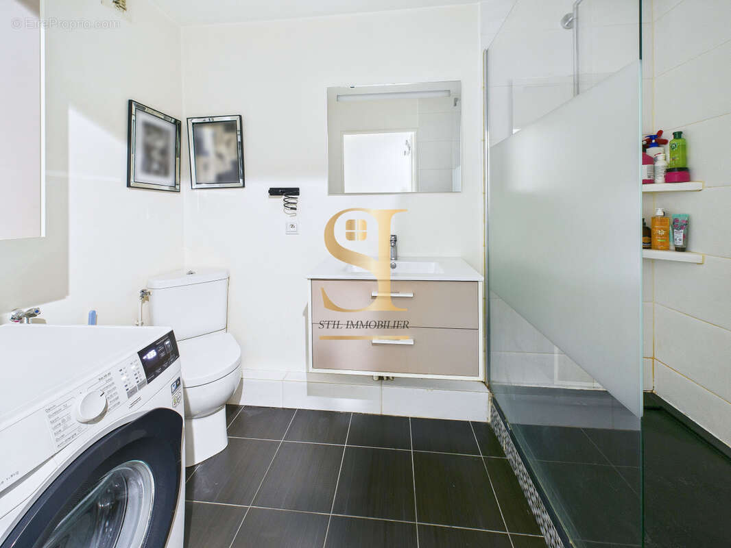 Appartement à VIGNEUX-SUR-SEINE